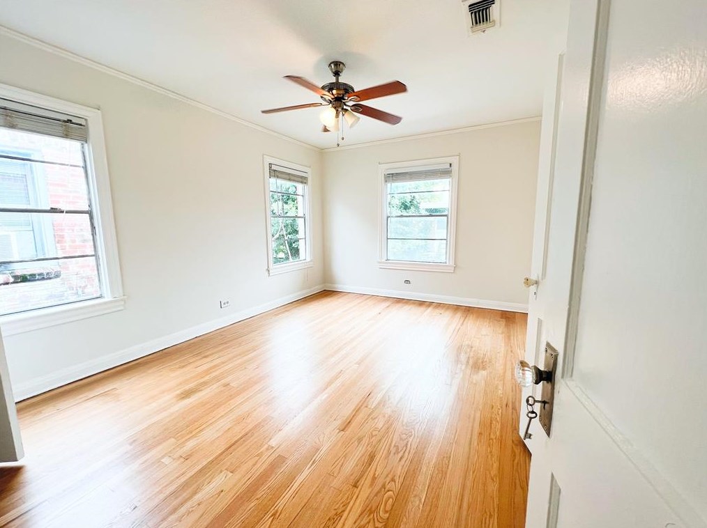 1849 W Main St #3, Houston, TX 77098