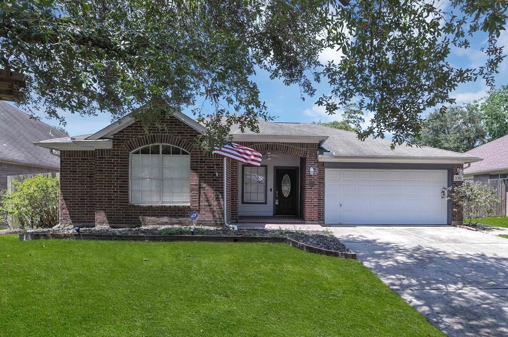 16319 Mango Ridge Ct, Humble, TX 77396