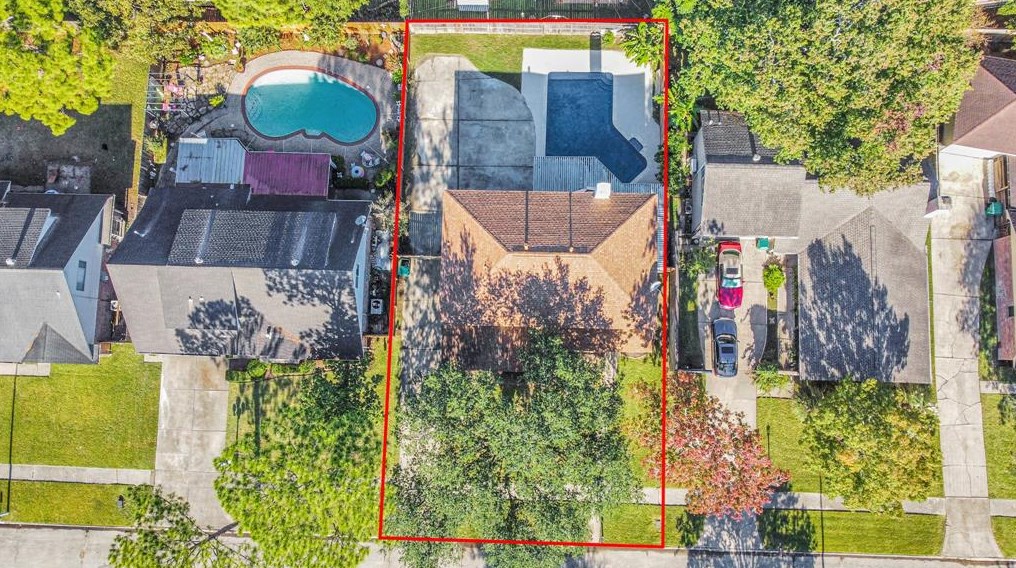 10519 Sagemeadow Ln, Houston TX  77089-3805 exterior