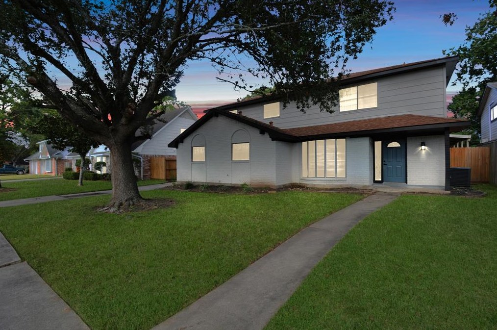 10519 Sagemeadow Ln, Houston TX  77089-3005 exterior