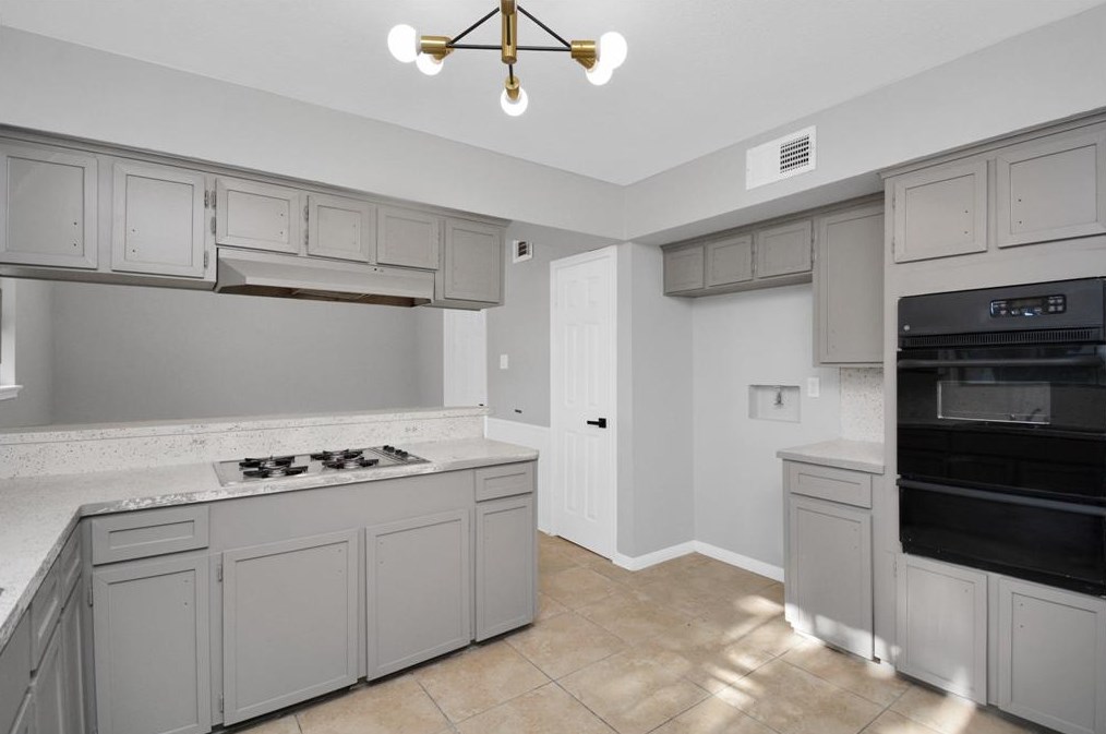 10519 Sagemeadow Ln, Houston TX  77089-3805 exterior