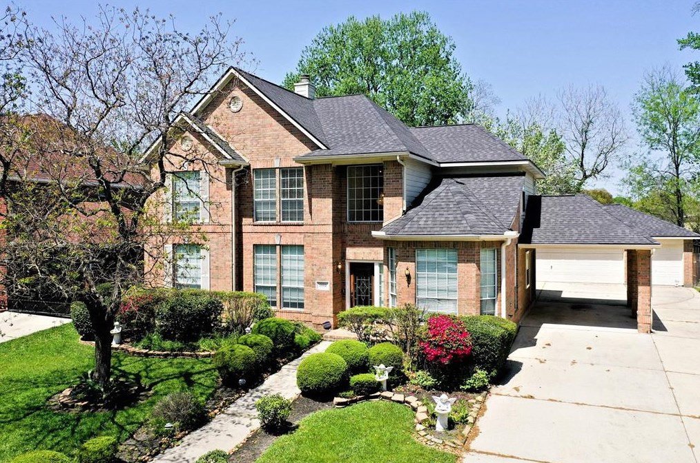 2502 Meadow Tree Ln, Spring TX  77388-5489 exterior