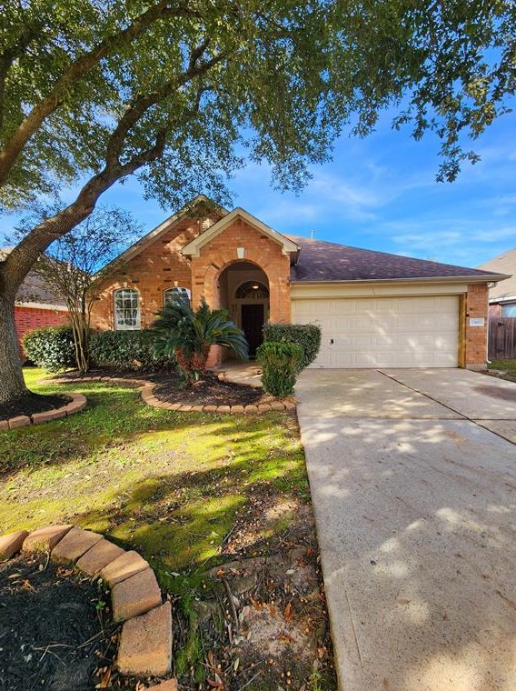 13803 Rolling River Ln, Houston, TX 77044