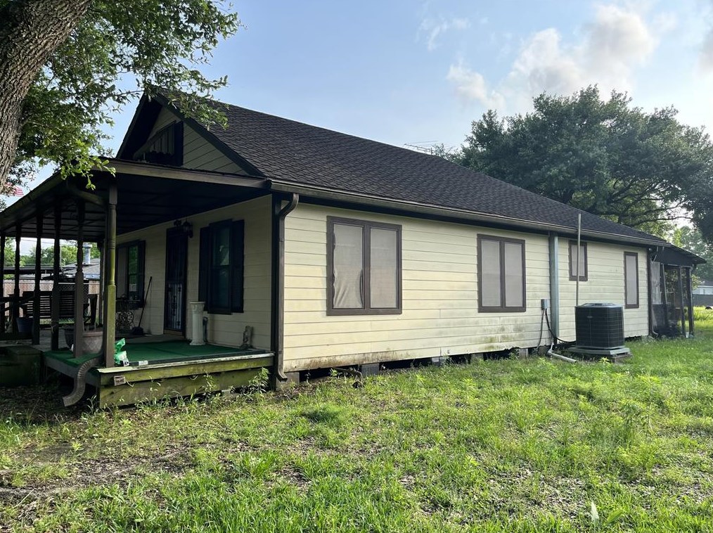 6109 Werchan St, Crosby, TX 77532-5814