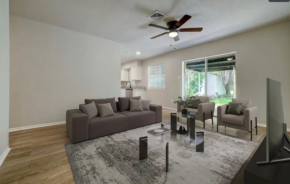 13335 Ambrose St, Houston, TX 77045-4503