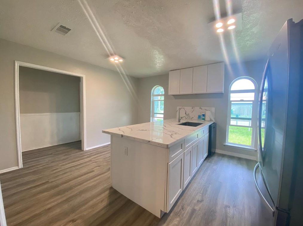 847 Silverpines Rd, Houston TX  77062-5613 exterior