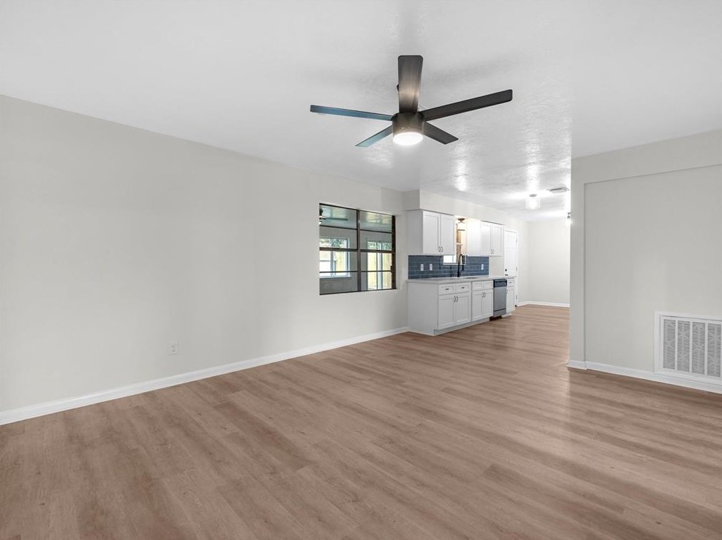 2418 Pickerton Dr, Deer Park, TX 77536