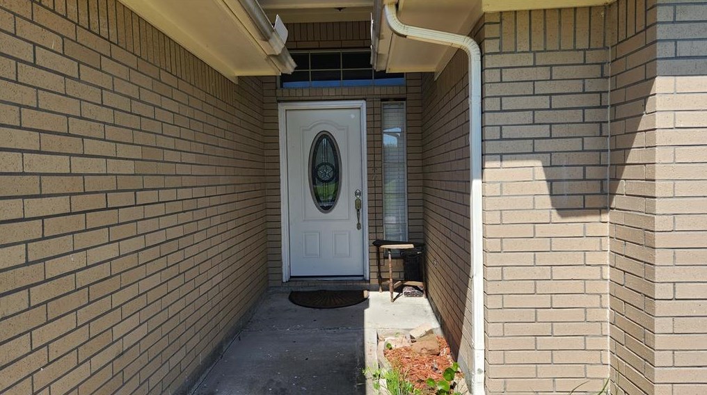 12423 Diakovic Dr, Houston, TX 77015-3322