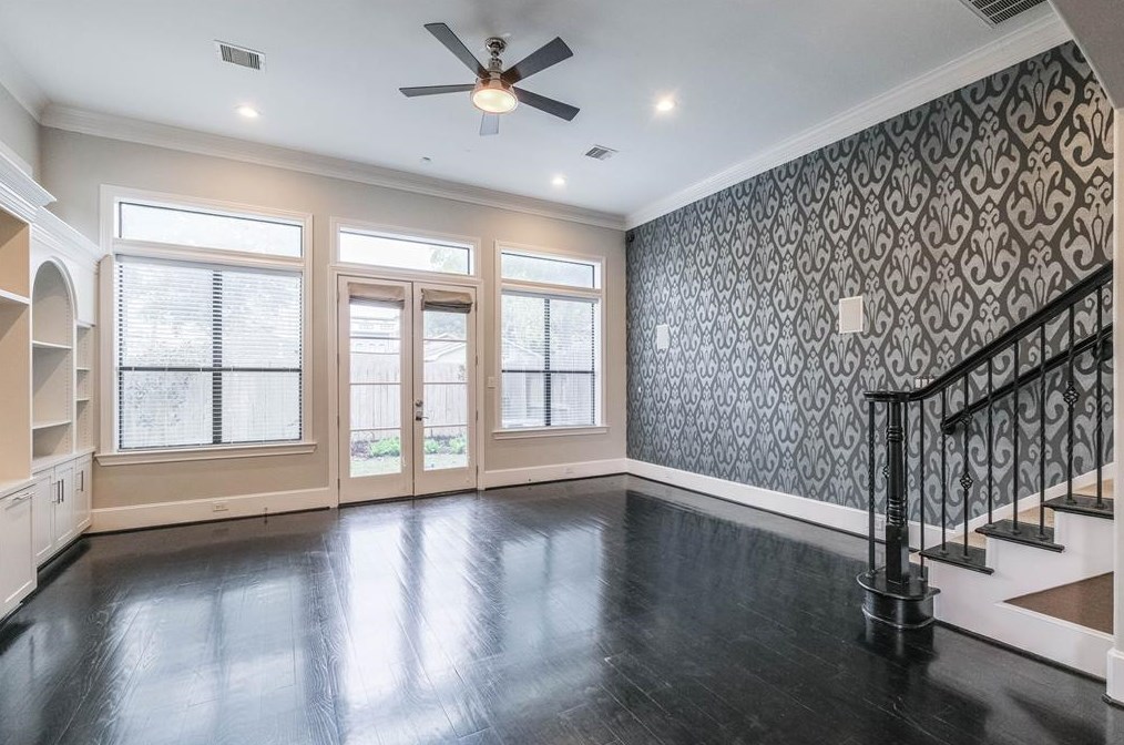 1511 Alexander St, Houston TX 77007-1422 exterior