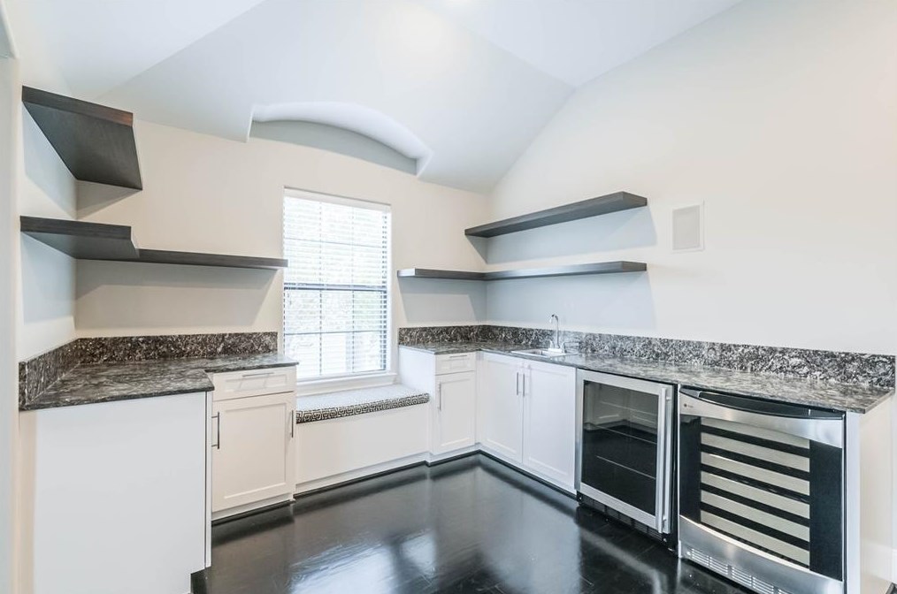 1511 Alexander St, Houston TX 77007-1422 exterior