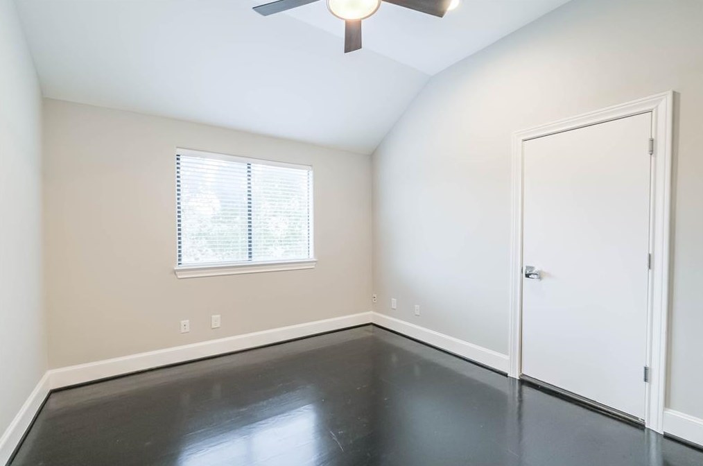 1511 Alexander St, Houston TX 77007-1422 exterior