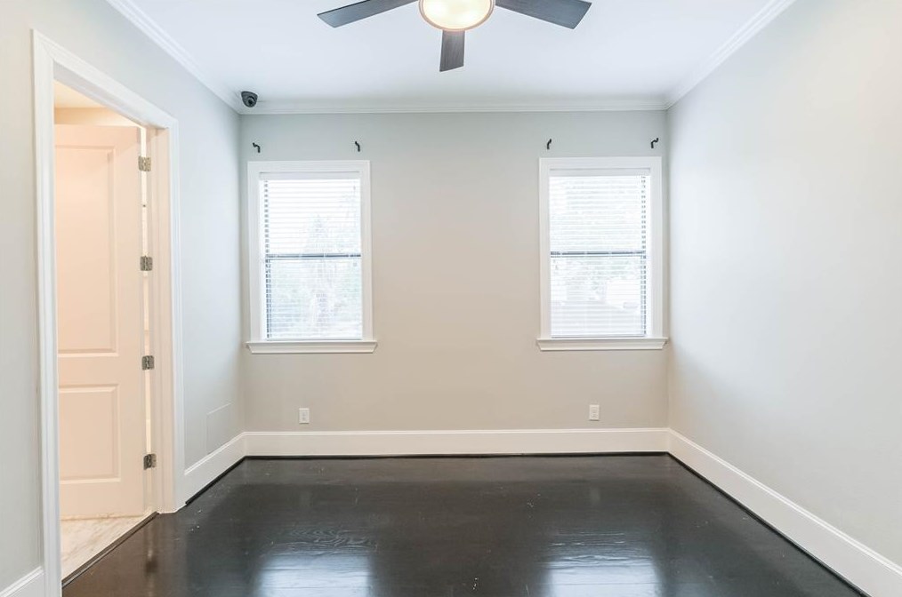 1511 Alexander St, Houston TX 77007-1422 exterior