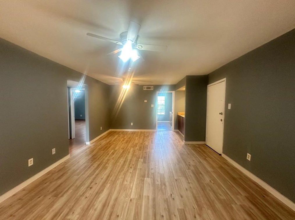8323 Wilcrest Dr, Houston TX  18005-4304 exterior
