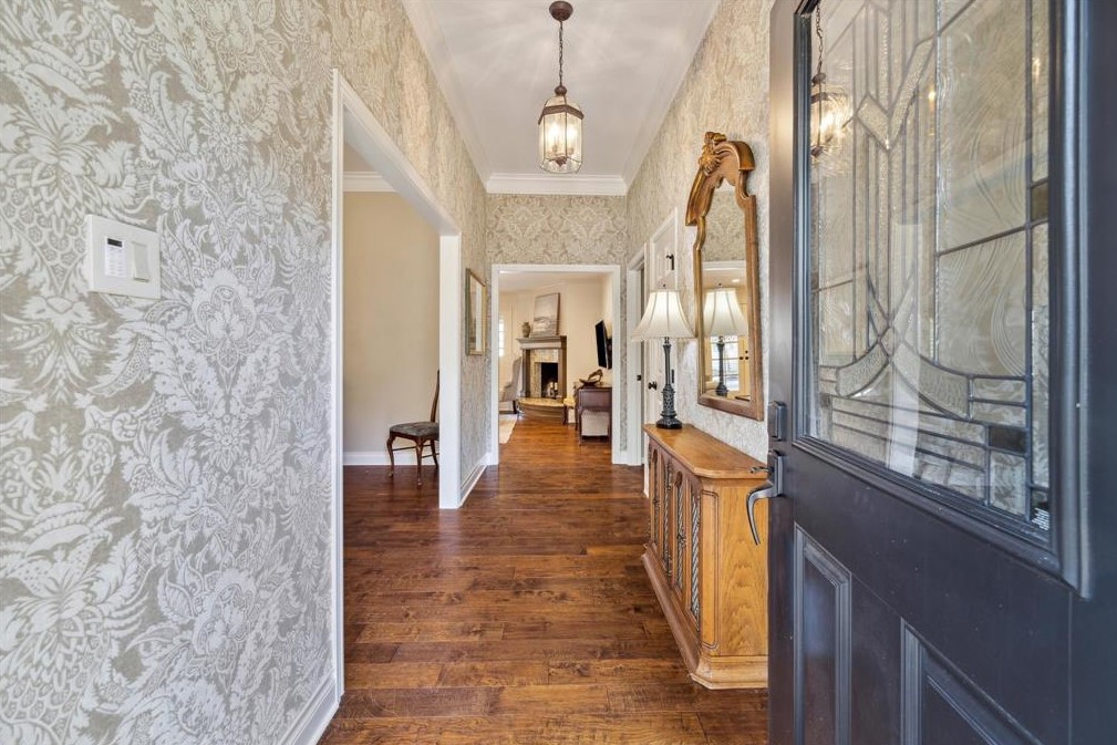 13822 Pinerock Ln, Houston, TX 77079-3317