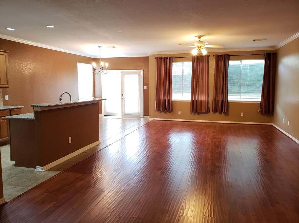 1207 Lexington Green Dr, Missouri City TX  77459-2835 exterior