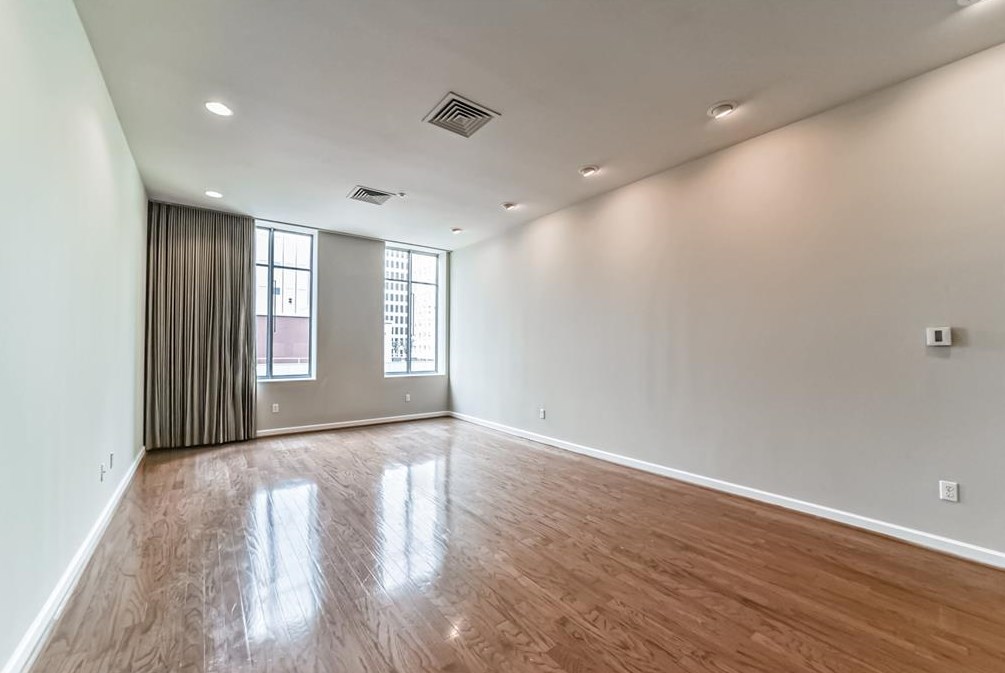 914 Main St Unit 703, Houston, TX 77002