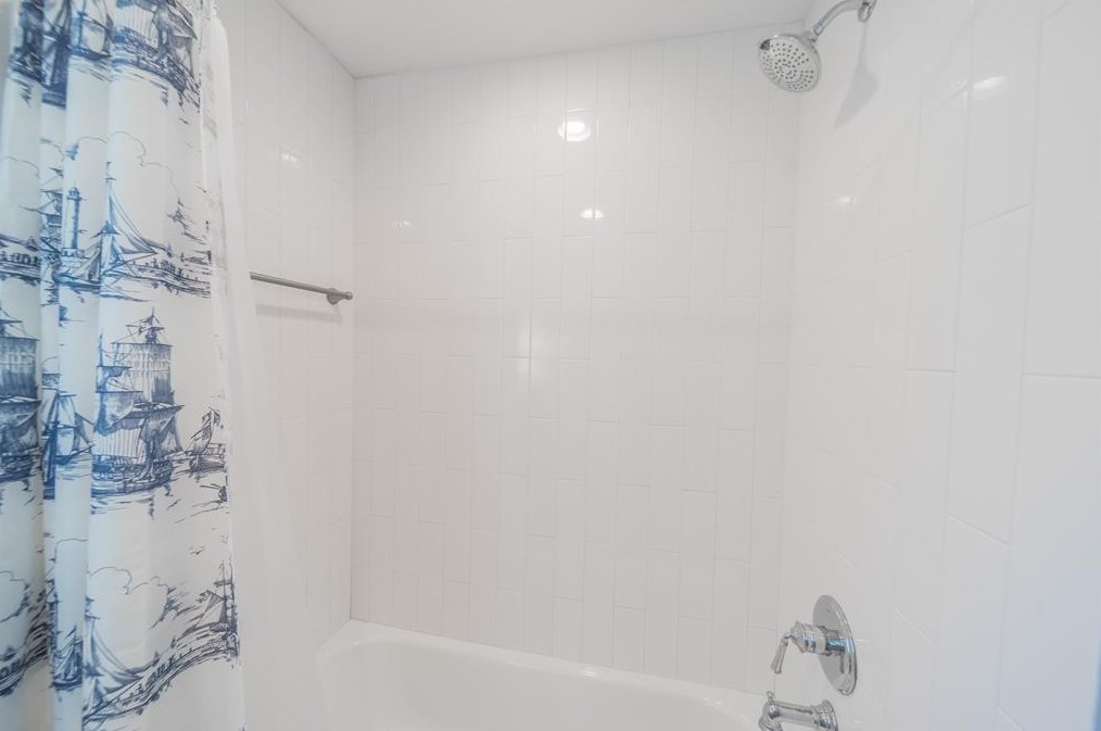 14134 Cypress Frst Dr, Houston TX  77070-3007 exterior