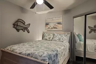 9520 Seawall Blvd, Galveston, TX 77554 - Photo 4