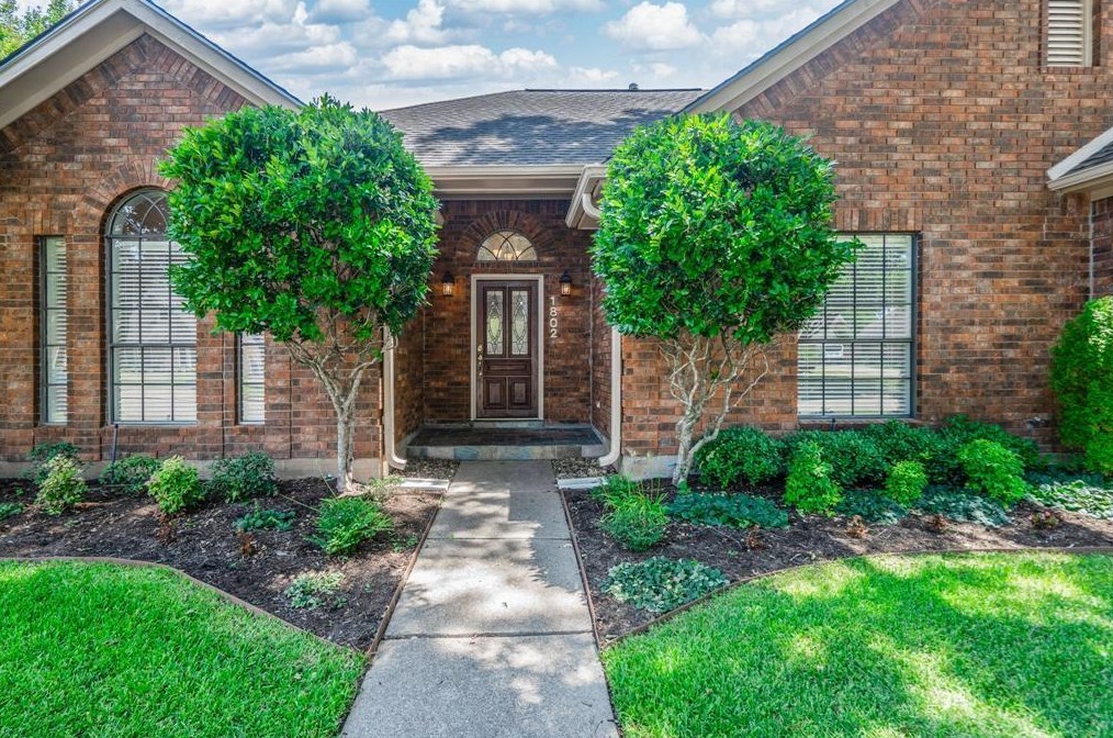 1802 Copperwood Ln, Richmond, TX 77406