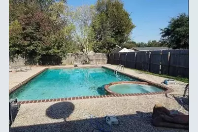 303 S 17th Street, Nederland, TX 77627 - Photo 2