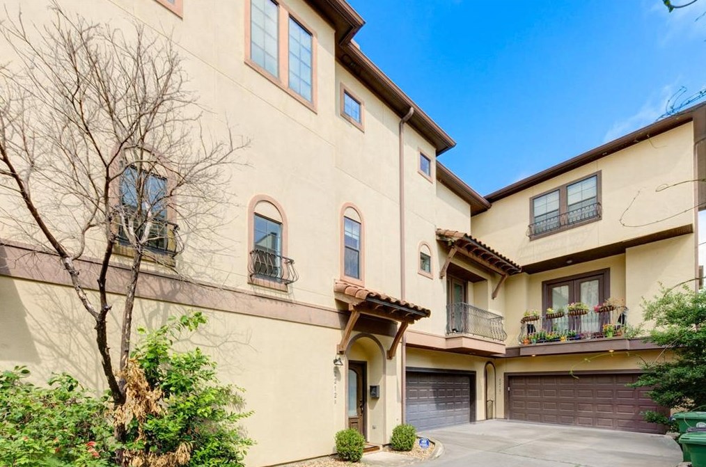 2212 Portsmouth St, Houston, TX 77098-4024