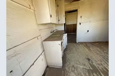 203 Galveston Street, Big Spring, TX 79720 - Photo 4