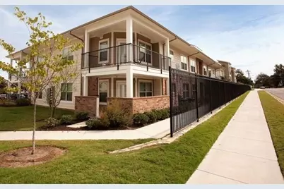 817 Colcord Ave, Waco, TX 76707 - Photo 2