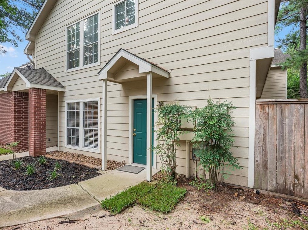 142 Magnolia Pond Pl, Spring TX  77381-5000 exterior