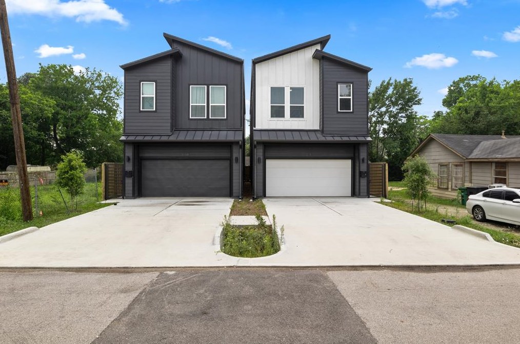 3546 Seabrook St, Houston, TX 77021-5520