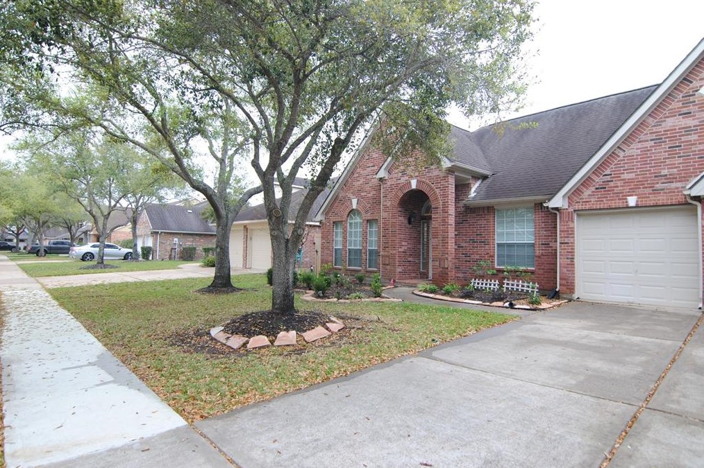 5114 Cedar Spring Dr, Missouri City, TX 77459