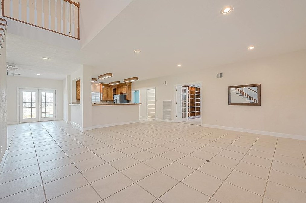 6303 Sprigg, Fulshear TX 77441-6305 exterior