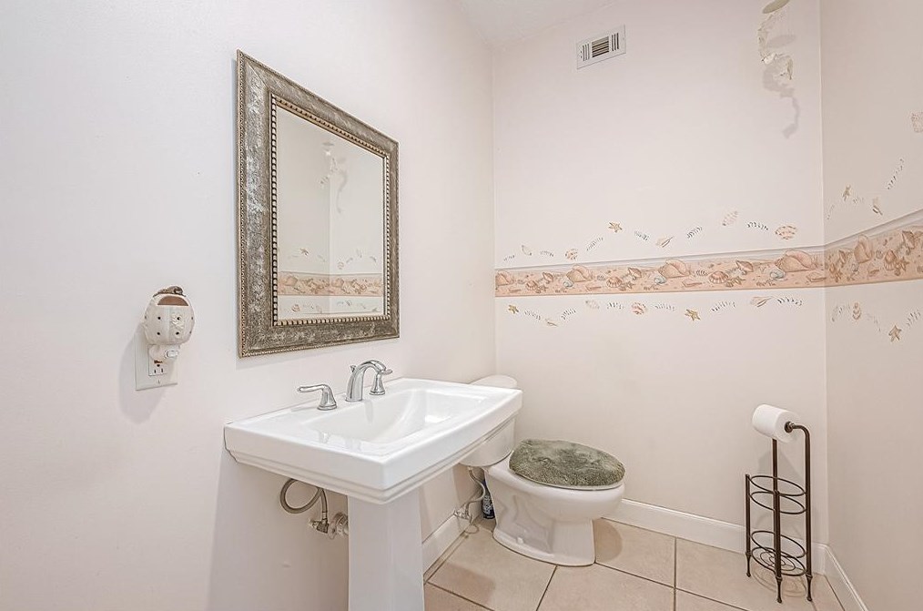 6303 Sprigg, Fulshear TX 77441-6305 exterior