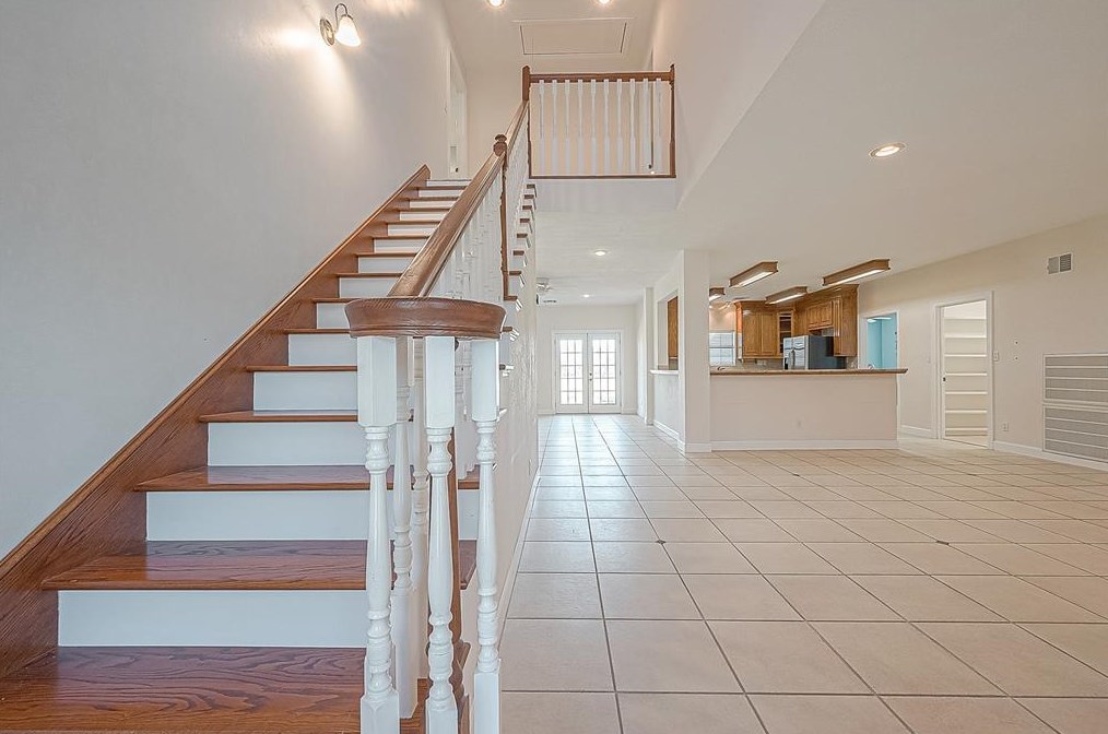 6303 Sprigg, Fulshear TX 77441-6305 exterior