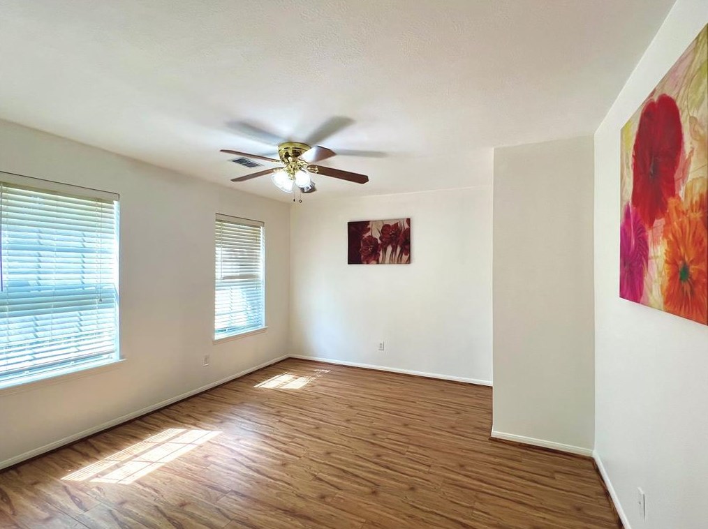 16110 Darwood Ct, Houston, TX 77083-5063