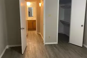 9797 Leawood Blvd, Houston, TX 77099 - Photo 6