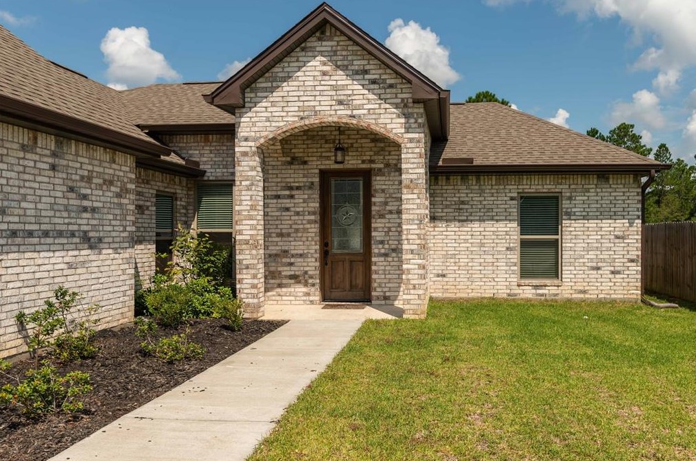 5305 Wheeler Rd, Beaumont, TX 77657-8255