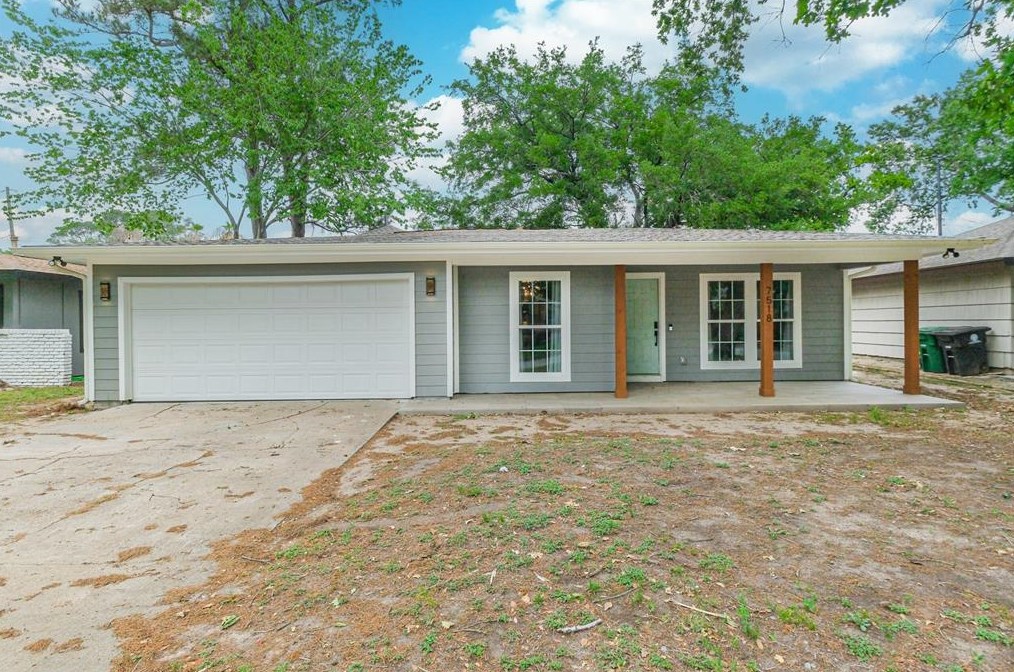 7518 Dearborn St, Houston, TX 77055