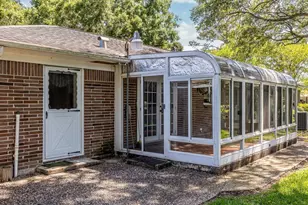 718 Nelson St, Crosby, TX 77532 - Photo 32