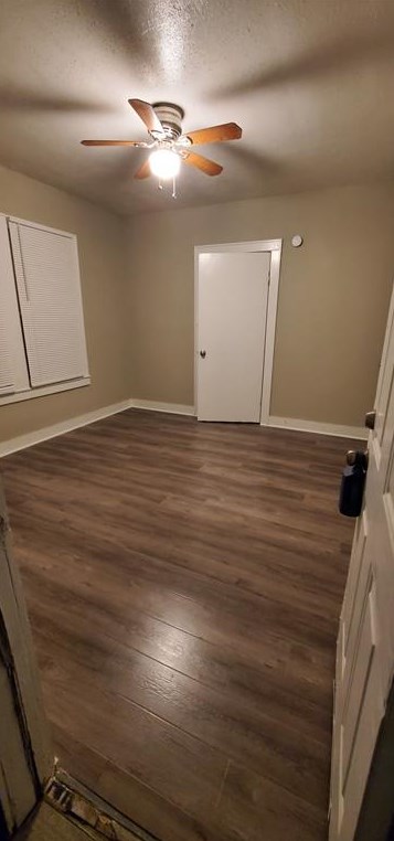 3205 Illinois St, Baytown, TX 77520-5977