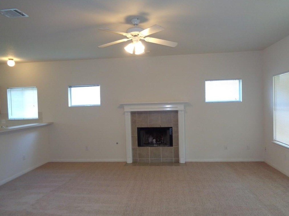205 Maple Ln, Conroe, TX 77304