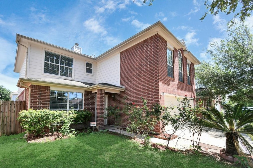 13418 Knightsway Dr, Houston, TX 77083-6591
