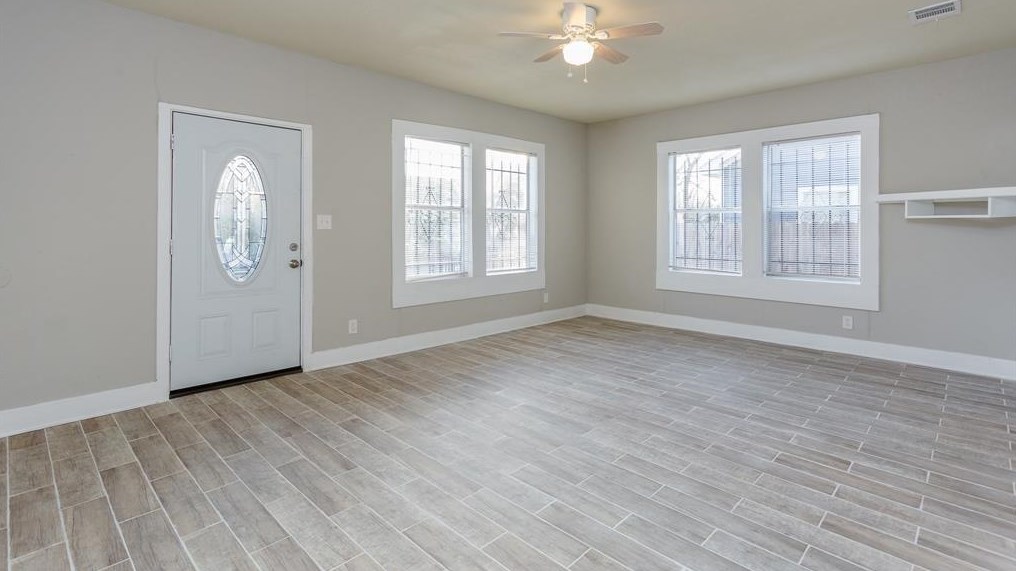 3218 Missouri St, Baytown TX  77520-5936 exterior
