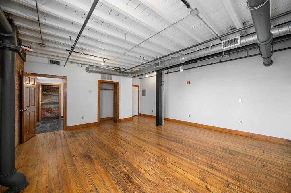 1011 Wood St #301, Houston, TX 77002
