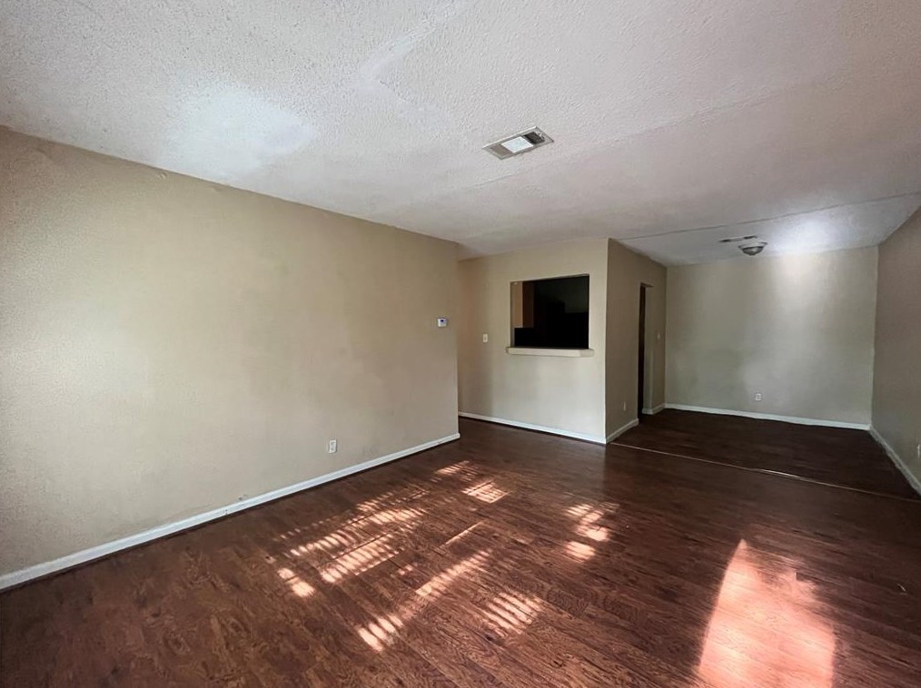 10235 Algiers Rd #3, Houston, TX 77041