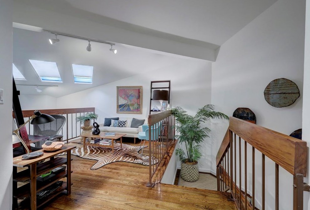 5005 Yoakum Blvd, Houston TX  77006-2721 exterior