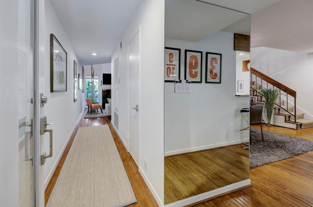 5005 Yoakum Blvd, Houston TX  77006-2721 exterior