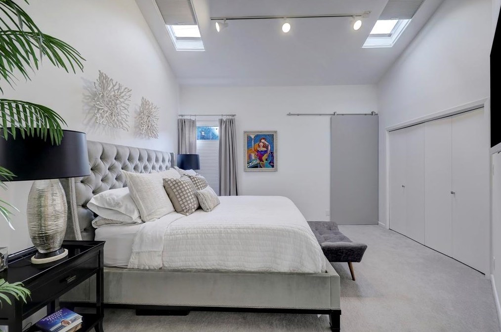 5005 Yoakum Blvd, Houston TX  77006-2721 exterior