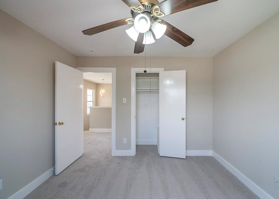 723 Remington Hts Dr, Houston TX  77073-4409 exterior