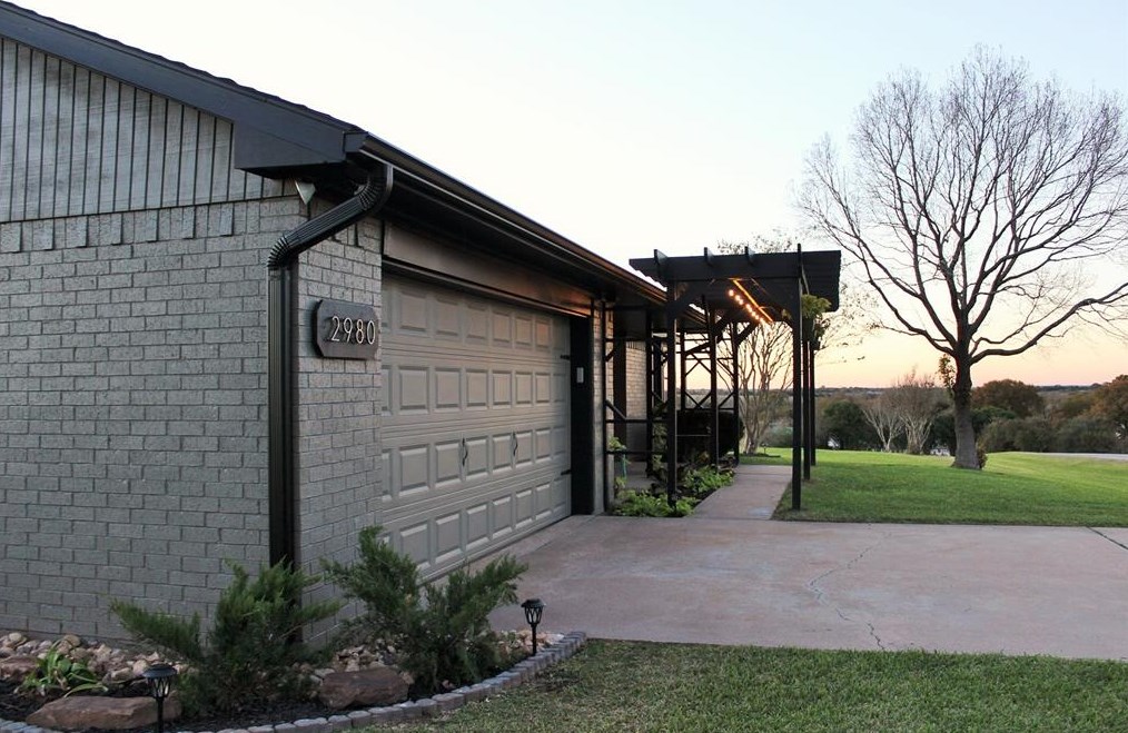 2980 Bluebonnet Blvd, Brenham, TX 77833-7178