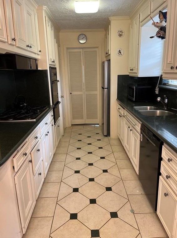2327 Elmgate Dr, Houston, TX 77080-5209